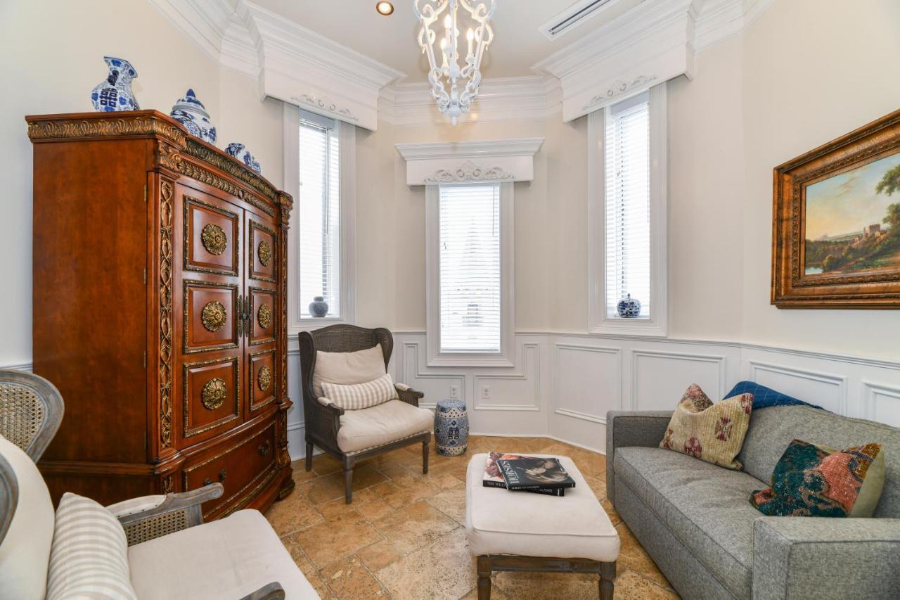 Kentucky Castle Hotel Versailles Ngoại thất bức ảnh