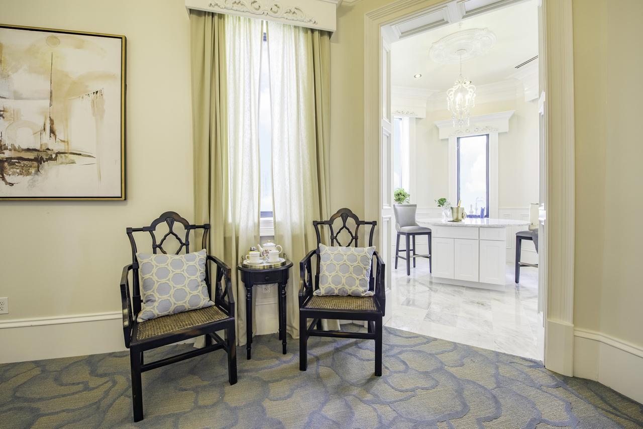 Kentucky Castle Hotel Versailles Ngoại thất bức ảnh