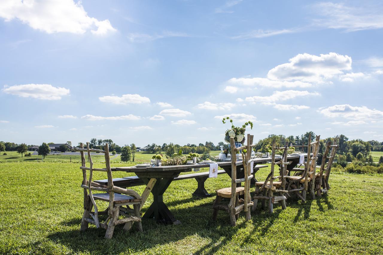 Kentucky Castle Hotel Versailles Ngoại thất bức ảnh