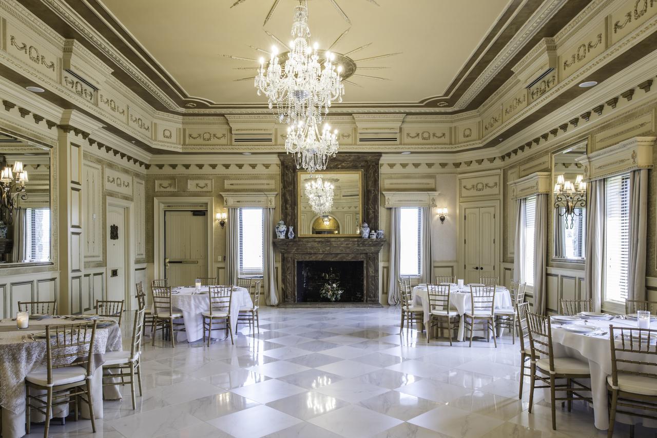 Kentucky Castle Hotel Versailles Ngoại thất bức ảnh