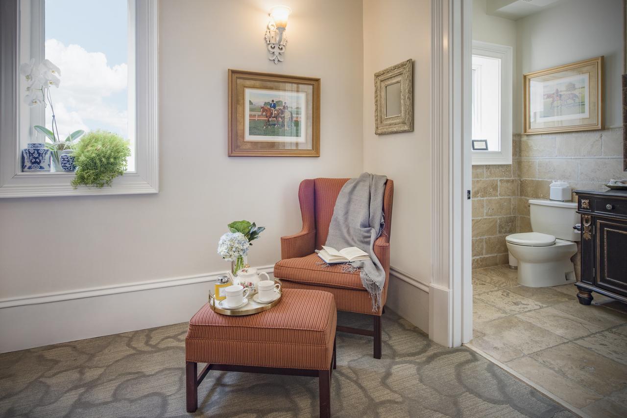 Kentucky Castle Hotel Versailles Ngoại thất bức ảnh